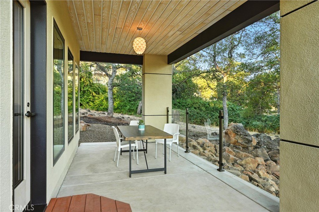 Hidden Valley Lake, California, 95467, United States, 3 Bedrooms Bedrooms, ,2.5 BathroomsBathrooms,Residential,Forsale,1953119