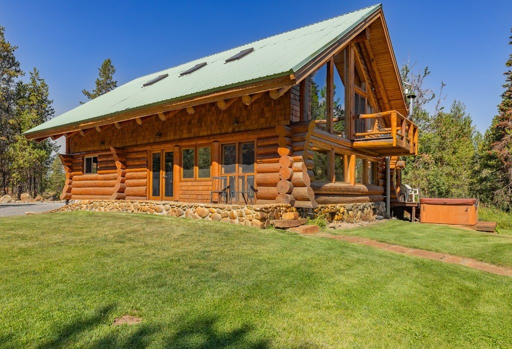 McCall, Idaho, 83638, United States, 3 Bedrooms Bedrooms, ,4 BathroomsBathrooms,Residential,Forsale,1996720