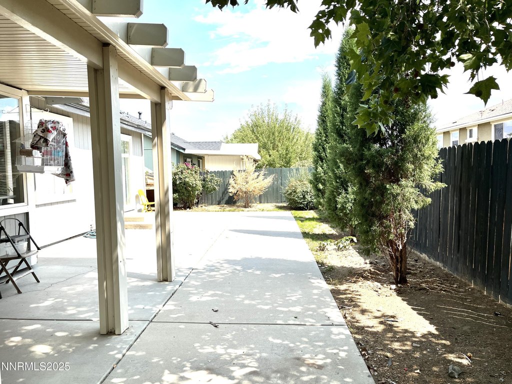 Reno, Nevada, 89523, United States, 3 Bedrooms Bedrooms, ,2 BathroomsBathrooms,Residential,Forsale,1936776
