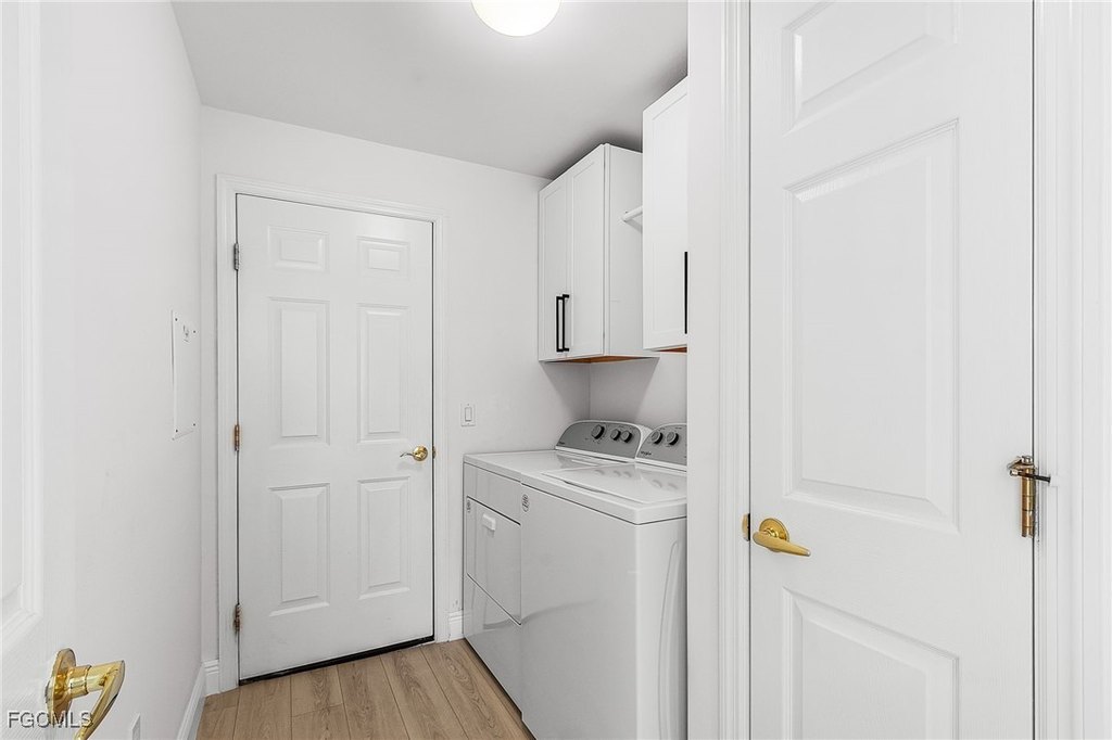 Fort Myers, Florida, 33913, United States, 3 Bedrooms Bedrooms, ,2 BathroomsBathrooms,Residential,Forsale,1954228