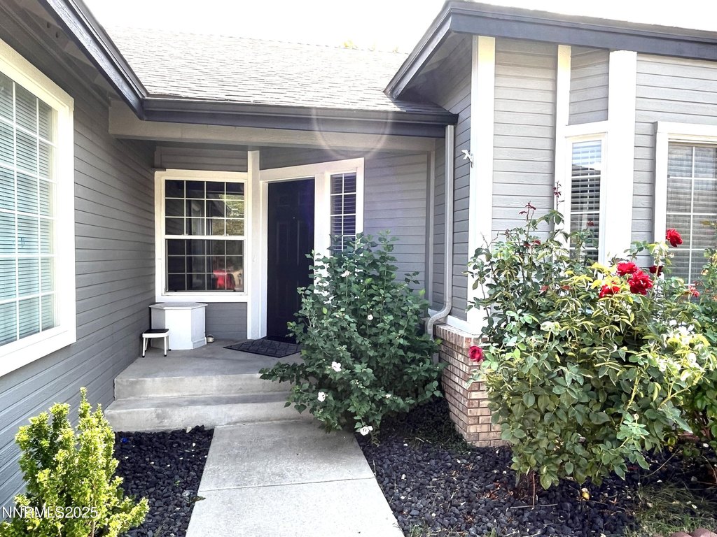 Reno, Nevada, 89523, United States, 3 Bedrooms Bedrooms, ,2 BathroomsBathrooms,Residential,Forsale,1936776