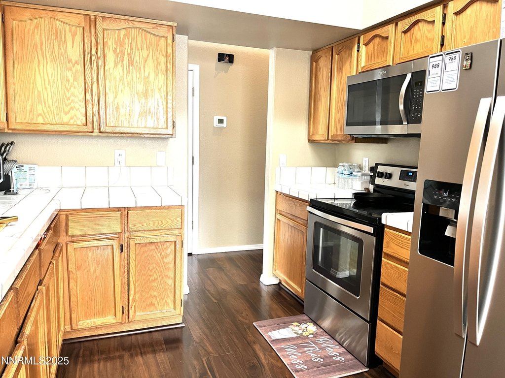Reno, Nevada, 89523, United States, 3 Bedrooms Bedrooms, ,2 BathroomsBathrooms,Residential,Forsale,1936776