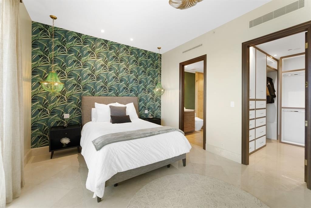 Fort Lauderdale, Florida, 33308, United States, 4 Bedrooms Bedrooms, ,4.5 BathroomsBathrooms,Residential,Forsale,1951901