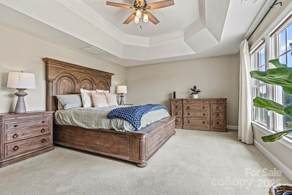 Denver, North Carolina, 28037, United States, 6 Bedrooms Bedrooms, ,5 BathroomsBathrooms,Residential,Forsale,1934927