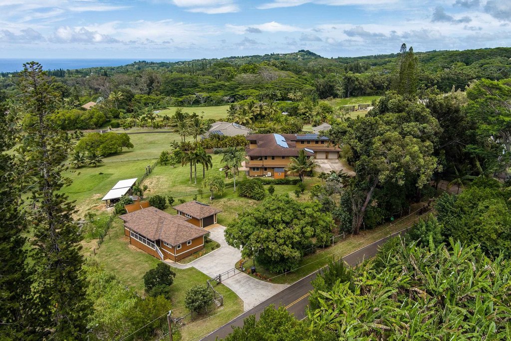 Haiku, Hawaii, 96708, United States, 5 Bedrooms Bedrooms, ,3.5 BathroomsBathrooms,Residential,Forsale,2008761