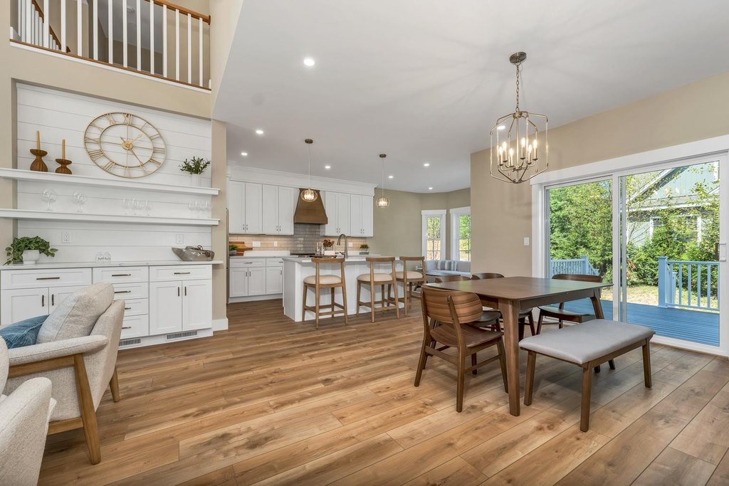 Laconia, New Hampshire, 03246, United States, 3 Bedrooms Bedrooms, ,2.5 BathroomsBathrooms,Residential,Forsale,1952891