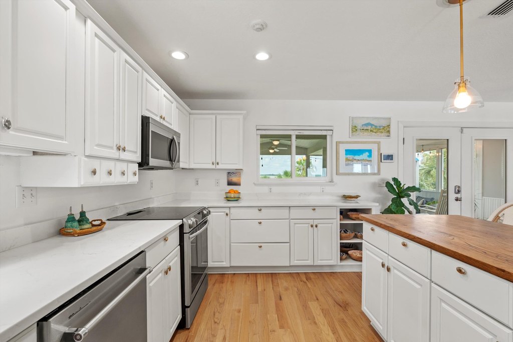 St Augustine, Florida, 32080, United States, 4 Bedrooms Bedrooms, ,4 BathroomsBathrooms,Residential,Forsale,1942475