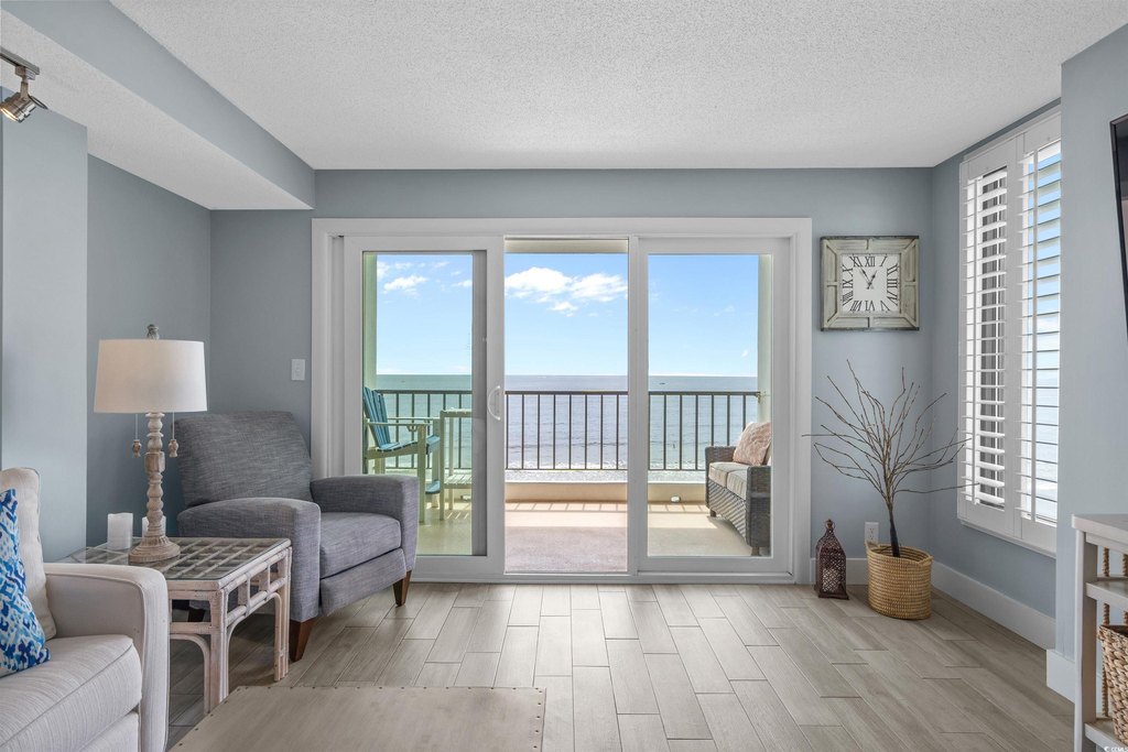 North Myrtle Beach, South Carolina, 29582, United States, 3 Bedrooms Bedrooms, ,2.5 BathroomsBathrooms,Residential,Forsale,1946103