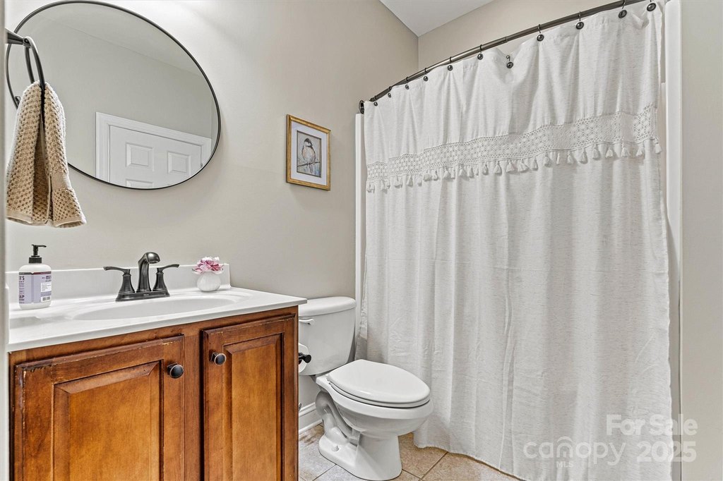 Denver, North Carolina, 28037, United States, 6 Bedrooms Bedrooms, ,5 BathroomsBathrooms,Residential,Forsale,1934927