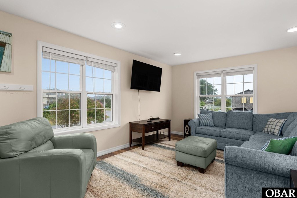 Nags Head, North Carolina, 27959, United States, 4 Bedrooms Bedrooms, ,4 BathroomsBathrooms,Residential,Forsale,1964353