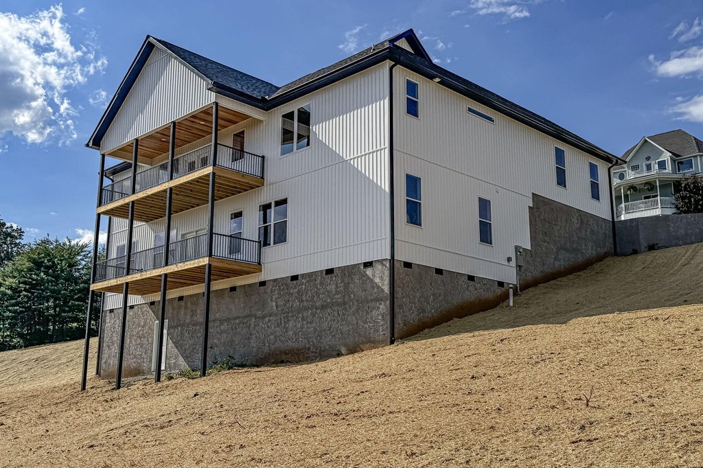 Bean Station, Tennessee, 37708, United States, 3 Bedrooms Bedrooms, ,2 BathroomsBathrooms,Residential,Forsale,1941404