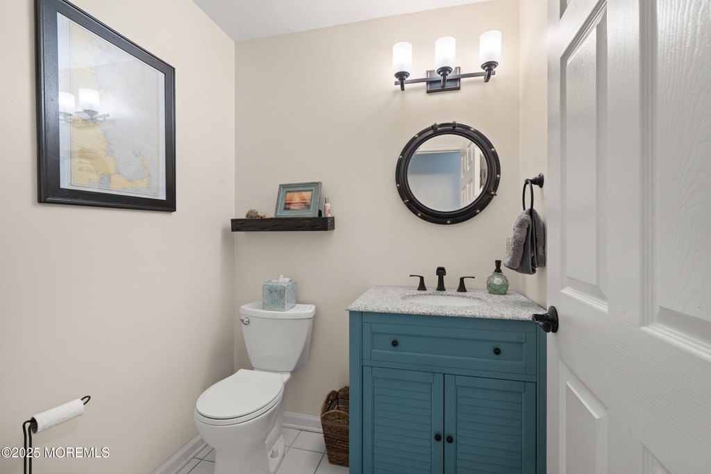 Tinton Falls, New Jersey, 07753, United States, 3 Bedrooms Bedrooms, ,2.5 BathroomsBathrooms,Residential,Forsale,1936820