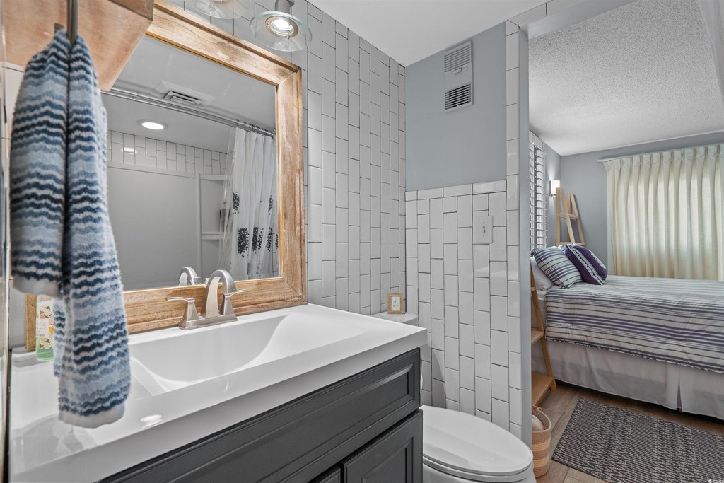 North Myrtle Beach, South Carolina, 29582, United States, 3 Bedrooms Bedrooms, ,2.5 BathroomsBathrooms,Residential,Forsale,1946103