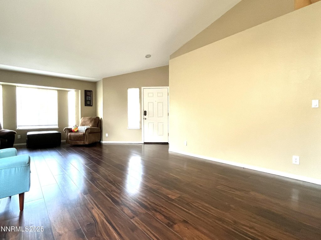Reno, Nevada, 89523, United States, 3 Bedrooms Bedrooms, ,2 BathroomsBathrooms,Residential,Forsale,1936776