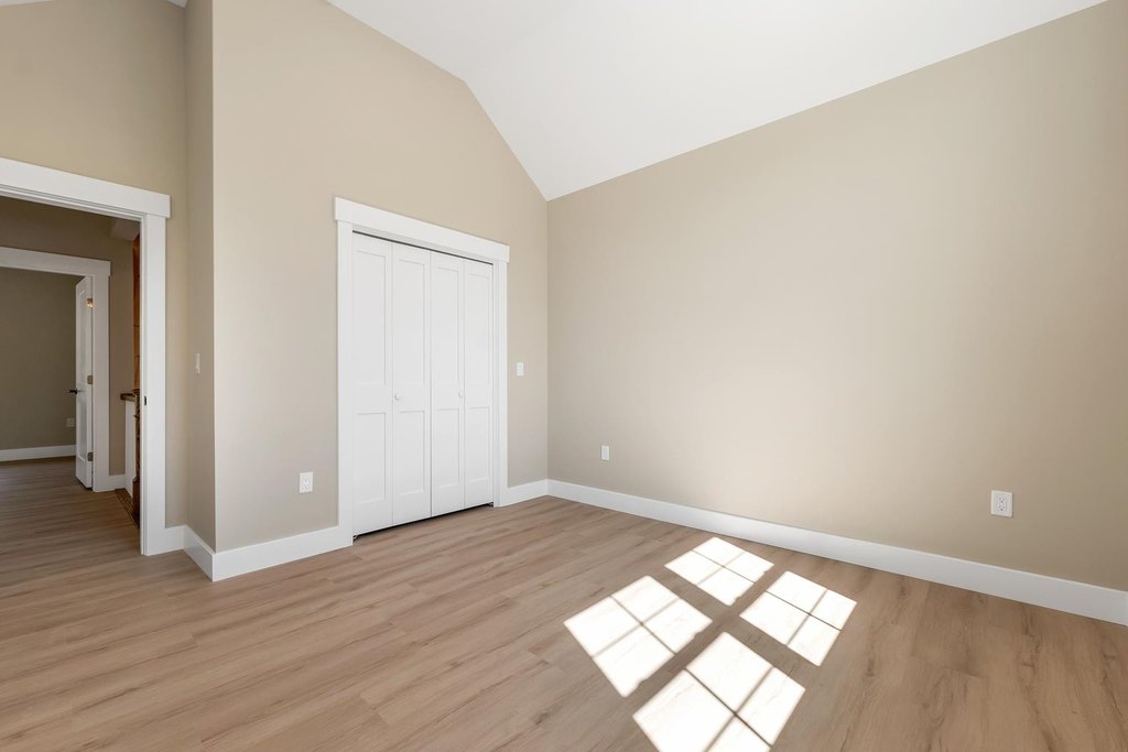 Laconia, New Hampshire, 03246, United States, 3 Bedrooms Bedrooms, ,2.5 BathroomsBathrooms,Residential,Forsale,1952892