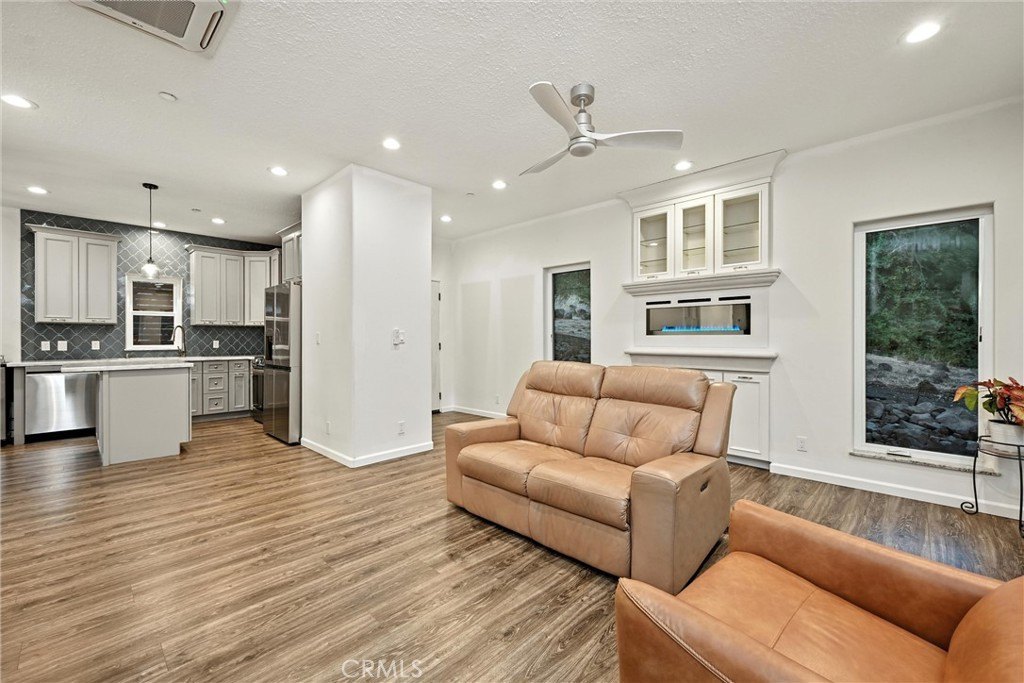 Hidden Valley Lake, California, 95467, United States, 3 Bedrooms Bedrooms, ,2.5 BathroomsBathrooms,Residential,Forsale,1953119