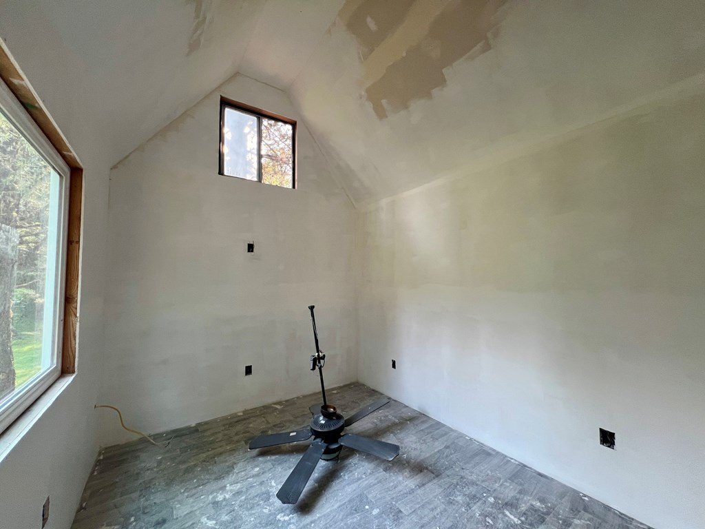 Donnelly, Idaho, 83615, United States, 3 Bedrooms Bedrooms, ,1.5 BathroomsBathrooms,Residential,Forsale,1946179