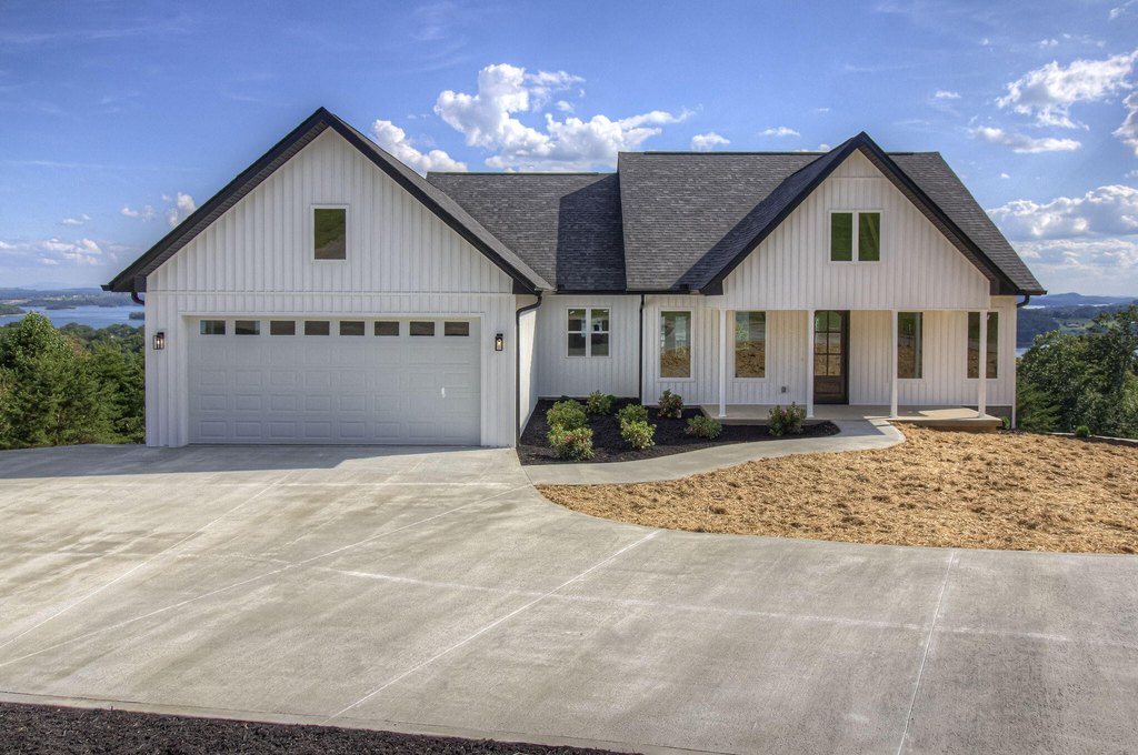 Bean Station, Tennessee, 37708, United States, 3 Bedrooms Bedrooms, ,2 BathroomsBathrooms,Residential,Forsale,1941404