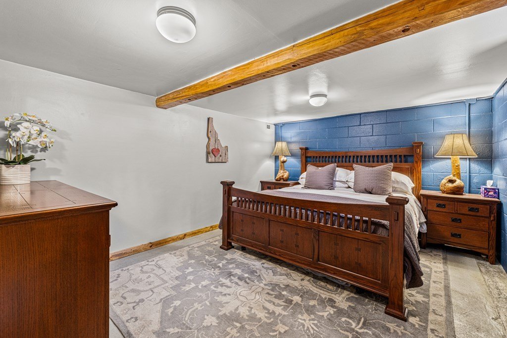 McCall, Idaho, 83638, United States, 3 Bedrooms Bedrooms, ,4 BathroomsBathrooms,Residential,Forsale,1996720