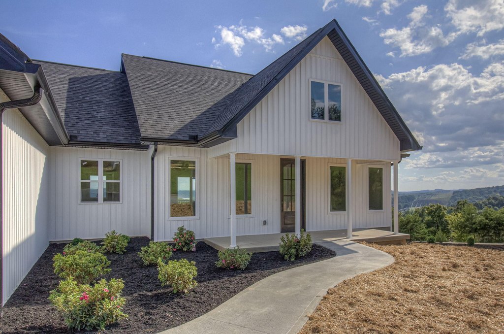 Bean Station, Tennessee, 37708, United States, 3 Bedrooms Bedrooms, ,2 BathroomsBathrooms,Residential,Forsale,1941404