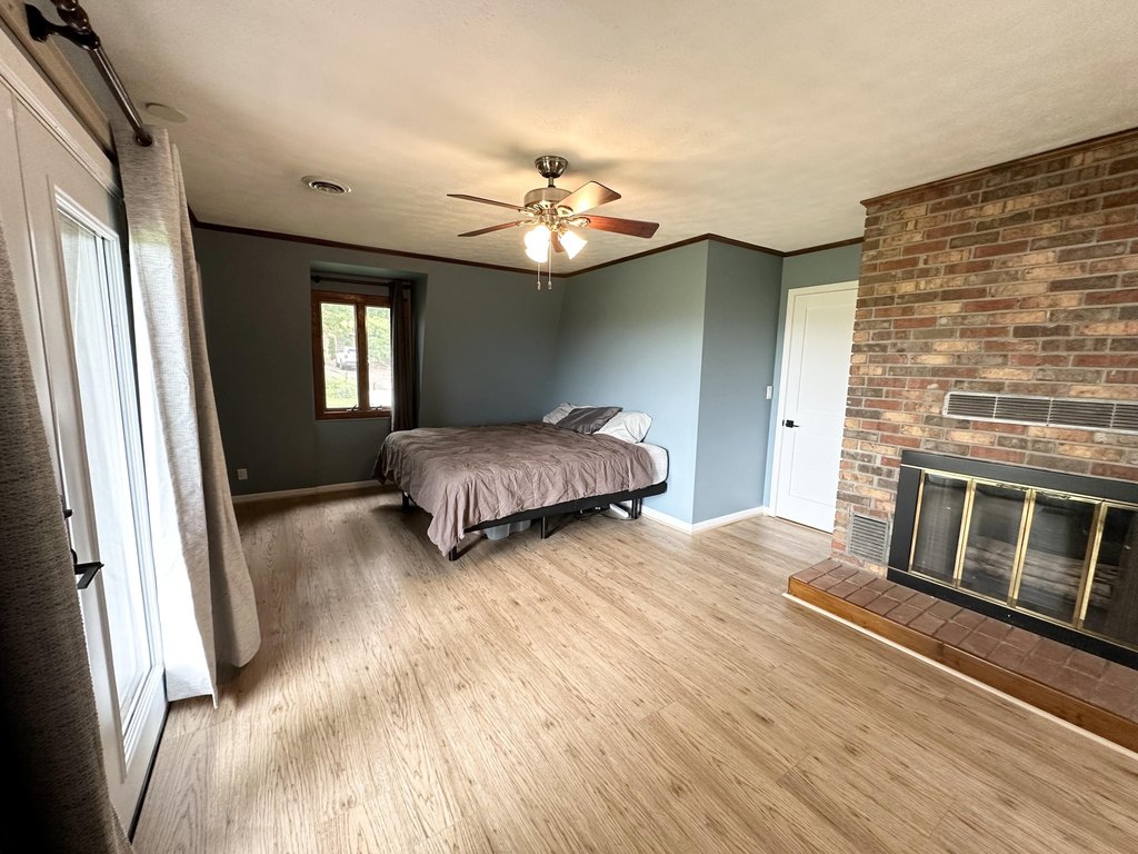 Jefferson City, Tennessee, 37760, United States, 3 Bedrooms Bedrooms, ,3.5 BathroomsBathrooms,Residential,Forsale,1884044