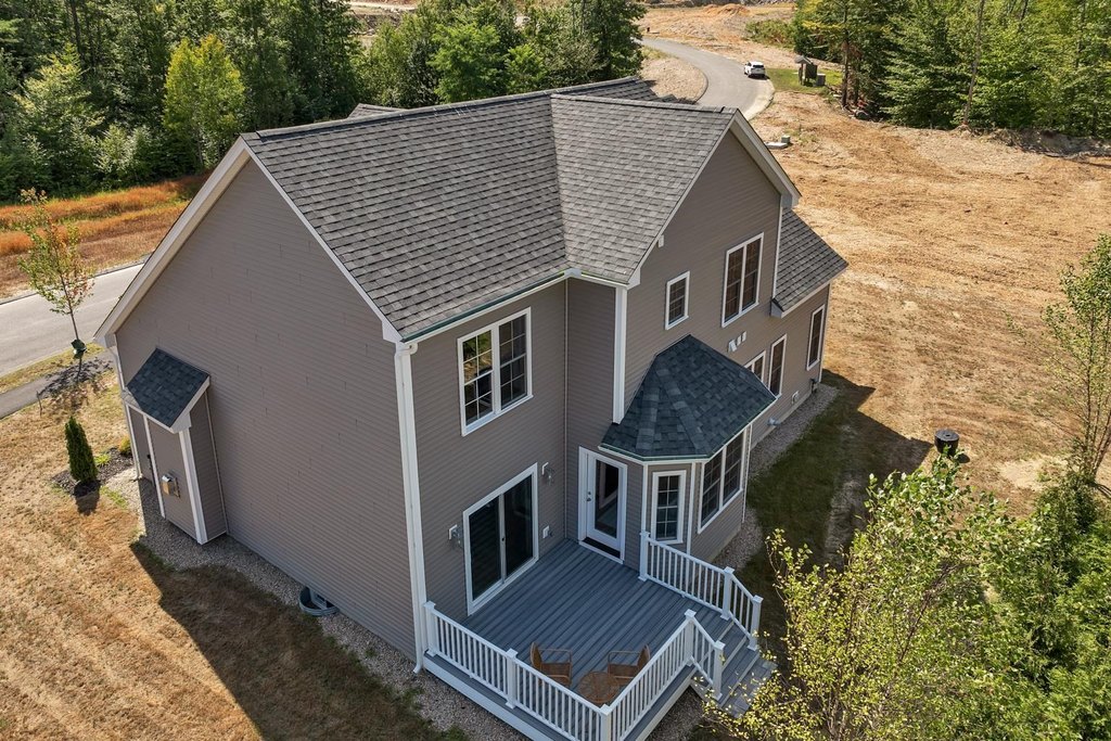 Laconia, New Hampshire, 03246, United States, 3 Bedrooms Bedrooms, ,2.5 BathroomsBathrooms,Residential,Forsale,1952891