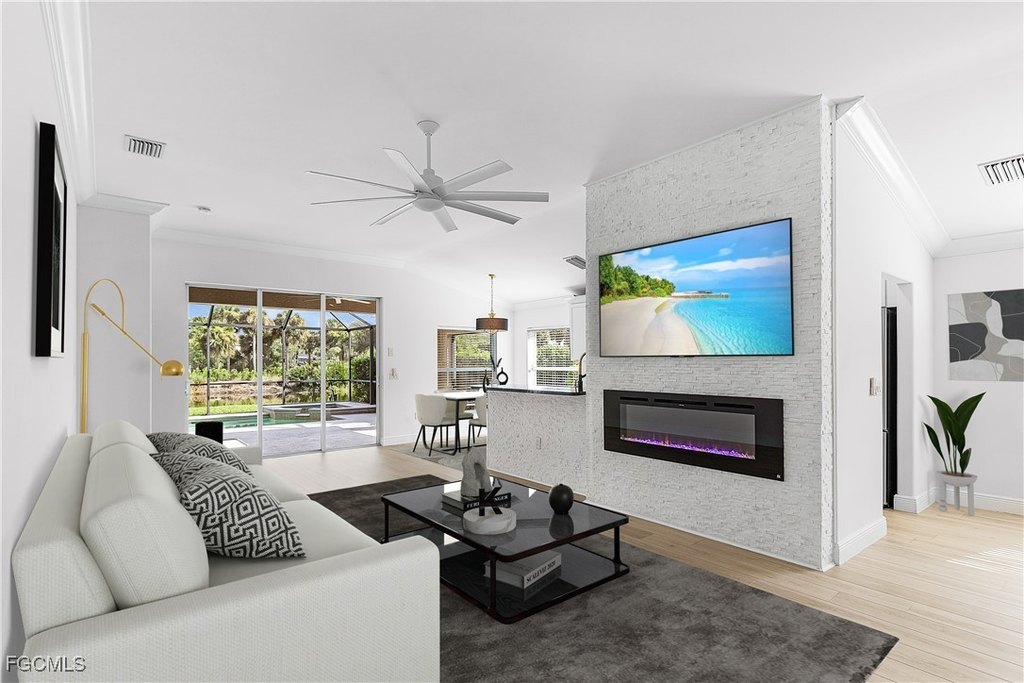 Fort Myers, Florida, 33913, United States, 3 Bedrooms Bedrooms, ,2 BathroomsBathrooms,Residential,Forsale,1954228