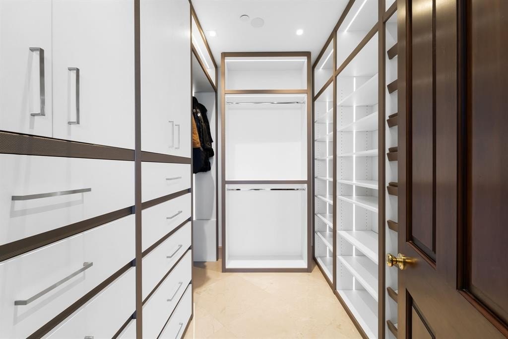 Fort Lauderdale, Florida, 33308, United States, 4 Bedrooms Bedrooms, ,4.5 BathroomsBathrooms,Residential,Forsale,1951901