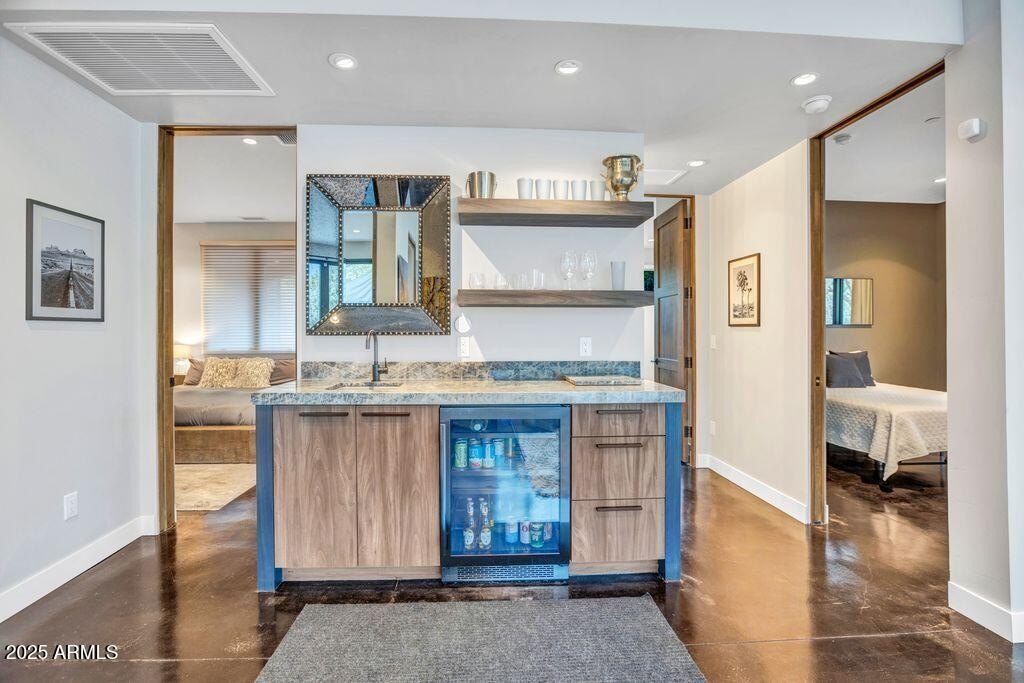 Sedona, Arizona, 86336, United States, 5 Bedrooms Bedrooms, ,3 BathroomsBathrooms,Residential,Forsale,1946092