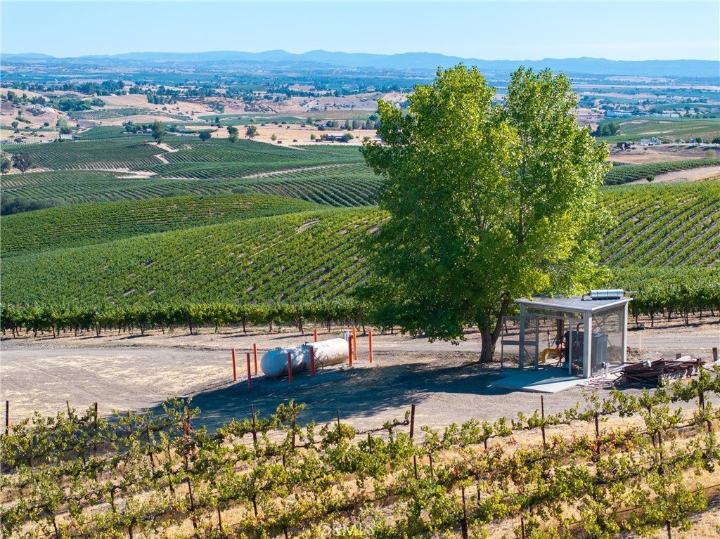 San Miguel, California, 93451, United States, ,Land,Forsale,1967188