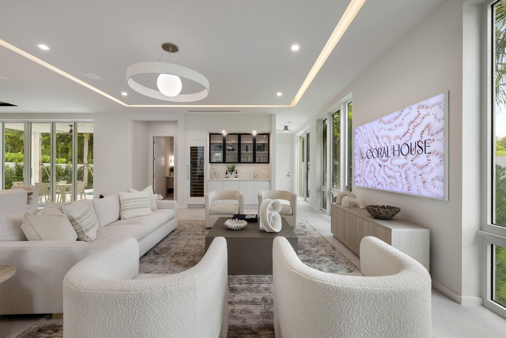 Delray Beach, Florida, 33483, United States, 5 Bedrooms Bedrooms, ,5.5 BathroomsBathrooms,Residential,Forsale,1952512