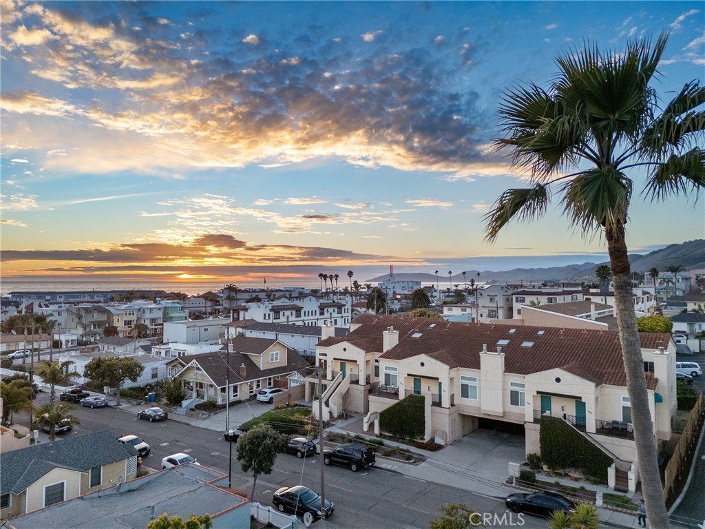 Pismo Beach, California, 93449, United States, 2 Bedrooms Bedrooms, ,2 BathroomsBathrooms,Residential,Forsale,2009016