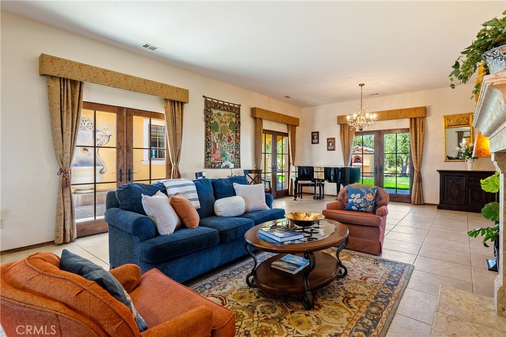 Templeton, California, 93465, United States, 5 Bedrooms Bedrooms, ,5.5 BathroomsBathrooms,Residential,Forsale,2004156