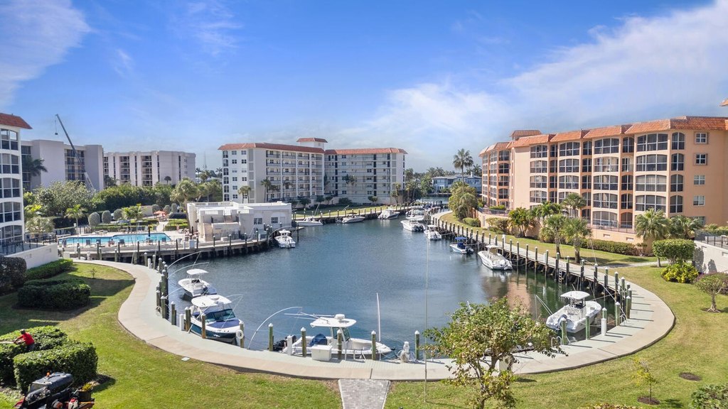 Boca Raton, Florida, 33431, United States, 2 Bedrooms Bedrooms, ,2 BathroomsBathrooms,Residential,Forsale,1936186