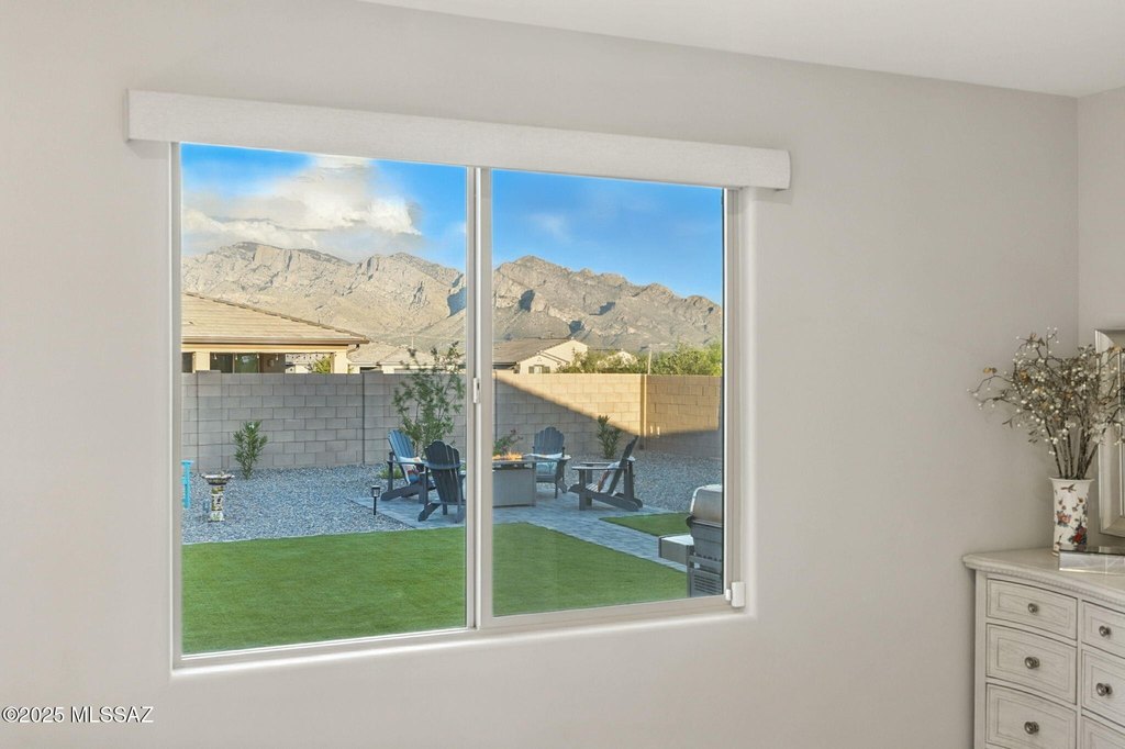 Oro Valley, Arizona, 85742, United States, 5 Bedrooms Bedrooms, ,3 BathroomsBathrooms,Residential,Forsale,1954090