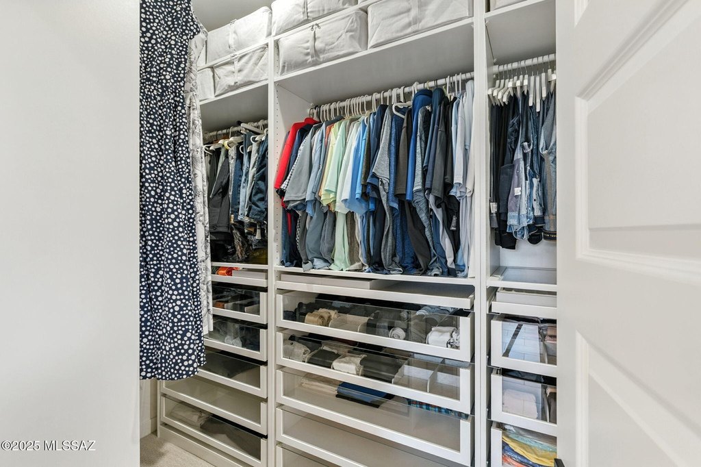 Oro Valley, Arizona, 85742, United States, 5 Bedrooms Bedrooms, ,3 BathroomsBathrooms,Residential,Forsale,1954090