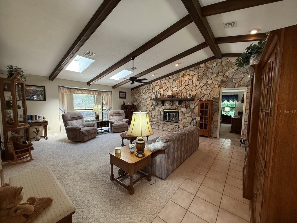 OCALA, Florida, 34476, United States, 3 Bedrooms Bedrooms, ,3 BathroomsBathrooms,Residential,Forsale,1969789