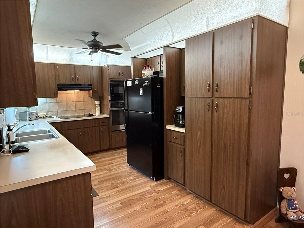 OCALA, Florida, 34476, United States, 3 Bedrooms Bedrooms, ,3 BathroomsBathrooms,Residential,Forsale,1969789