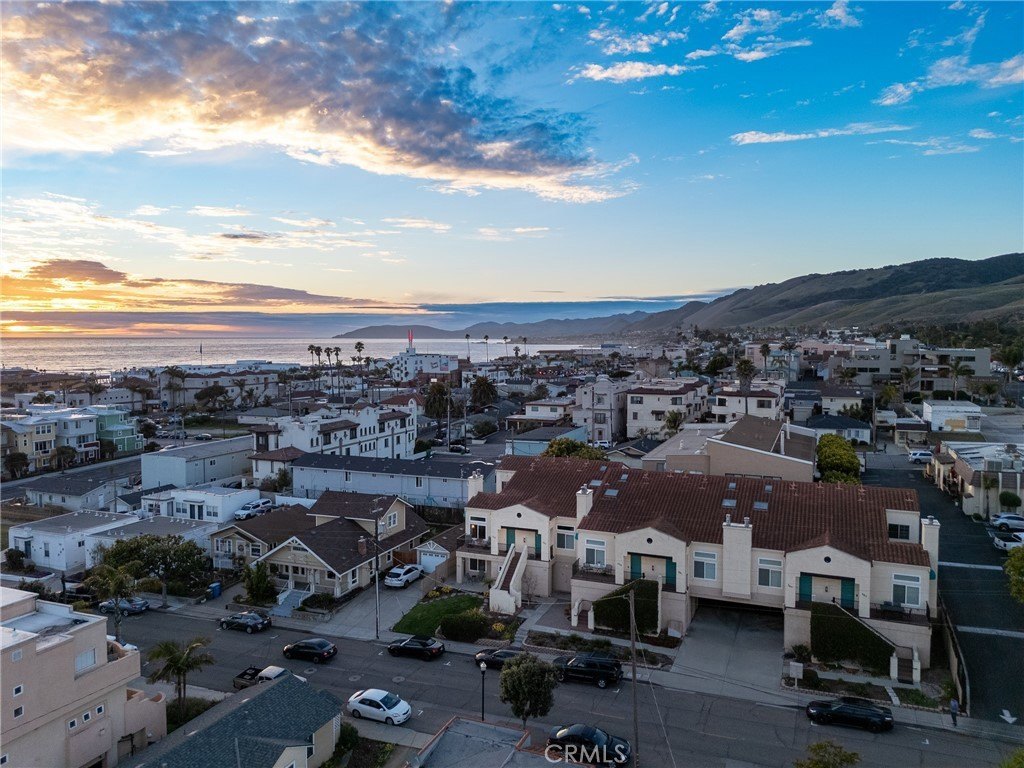 Pismo Beach, California, 93449, United States, 2 Bedrooms Bedrooms, ,2 BathroomsBathrooms,Residential,Forsale,2009016
