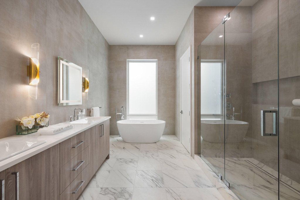 Delray Beach, Florida, 33483, United States, 5 Bedrooms Bedrooms, ,5.5 BathroomsBathrooms,Residential,Forsale,1952512