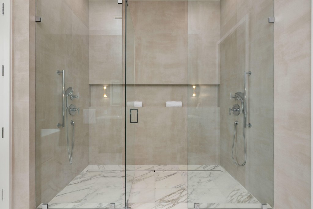 Delray Beach, Florida, 33483, United States, 5 Bedrooms Bedrooms, ,5.5 BathroomsBathrooms,Residential,Forsale,1952512