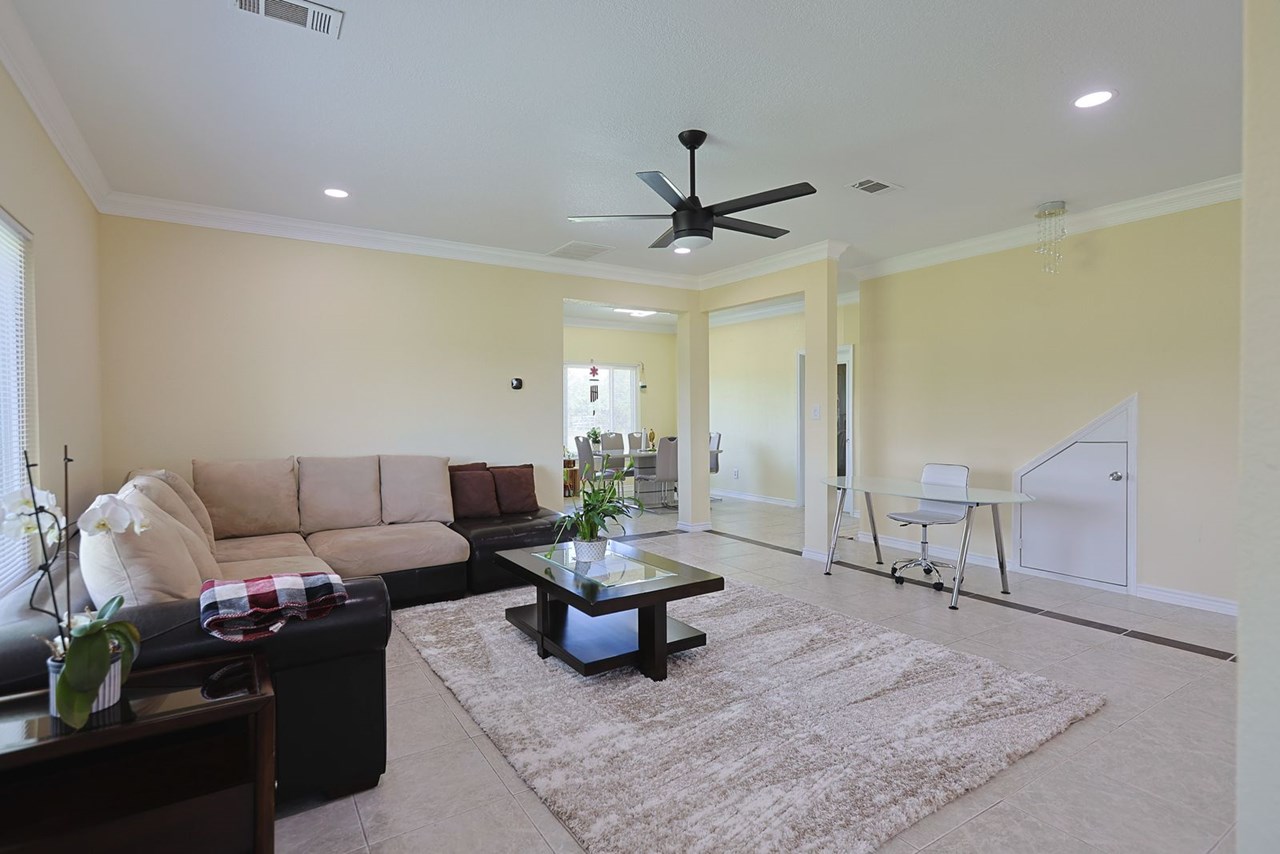 Del Valle, Texas, 78617, United States, 3 Bedrooms Bedrooms, ,3 BathroomsBathrooms,Residential,Forsale,1936467