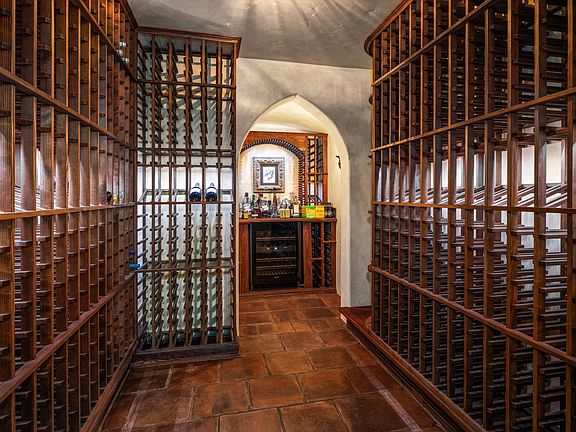 Santa Barbara, California, 93108, United States, 6 Bedrooms Bedrooms, ,9 BathroomsBathrooms,Residential,Forsale,1941492