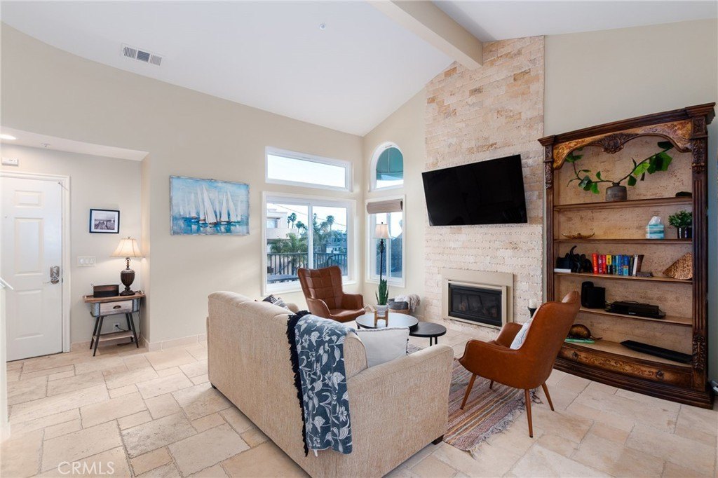 Pismo Beach, California, 93449, United States, 2 Bedrooms Bedrooms, ,2 BathroomsBathrooms,Residential,Forsale,2009016