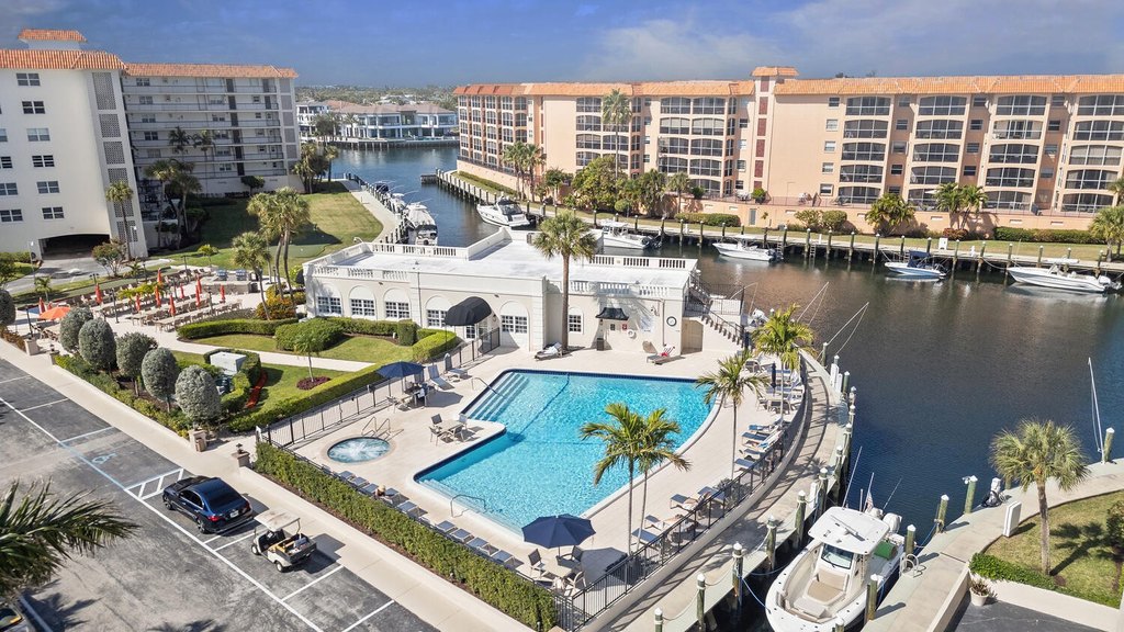 Boca Raton, Florida, 33431, United States, 2 Bedrooms Bedrooms, ,2 BathroomsBathrooms,Residential,Forsale,1936186