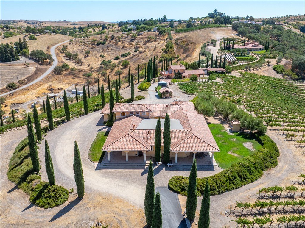 Templeton, California, 93465, United States, 5 Bedrooms Bedrooms, ,5.5 BathroomsBathrooms,Residential,Forsale,2004156