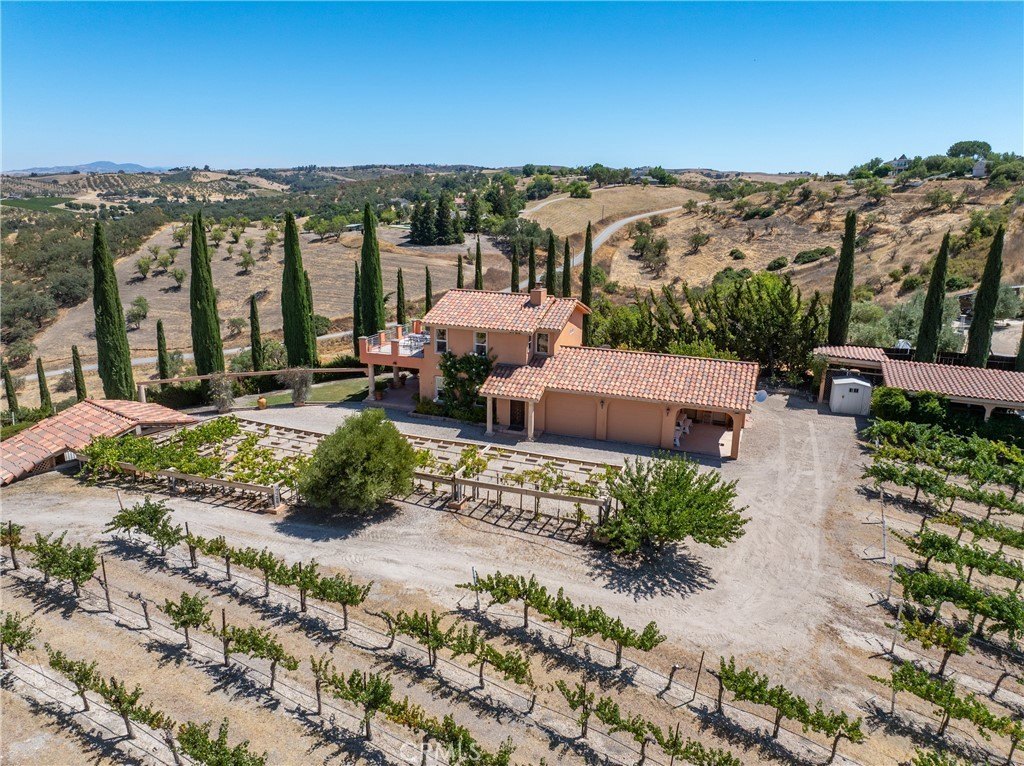 Templeton, California, 93465, United States, 5 Bedrooms Bedrooms, ,5.5 BathroomsBathrooms,Residential,Forsale,2004156