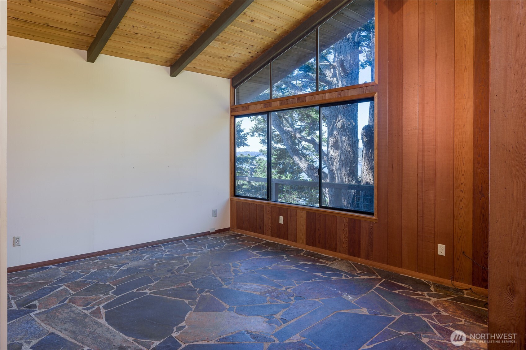 Lopez Island, Washington, 98261, United States, 4 Bedrooms Bedrooms, ,3 BathroomsBathrooms,Residential,Forsale,2004450