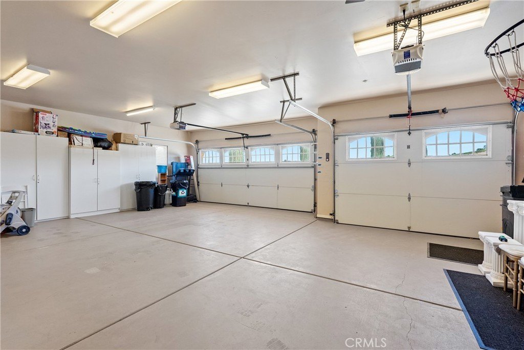 Templeton, California, 93465, United States, 5 Bedrooms Bedrooms, ,5.5 BathroomsBathrooms,Residential,Forsale,2004156