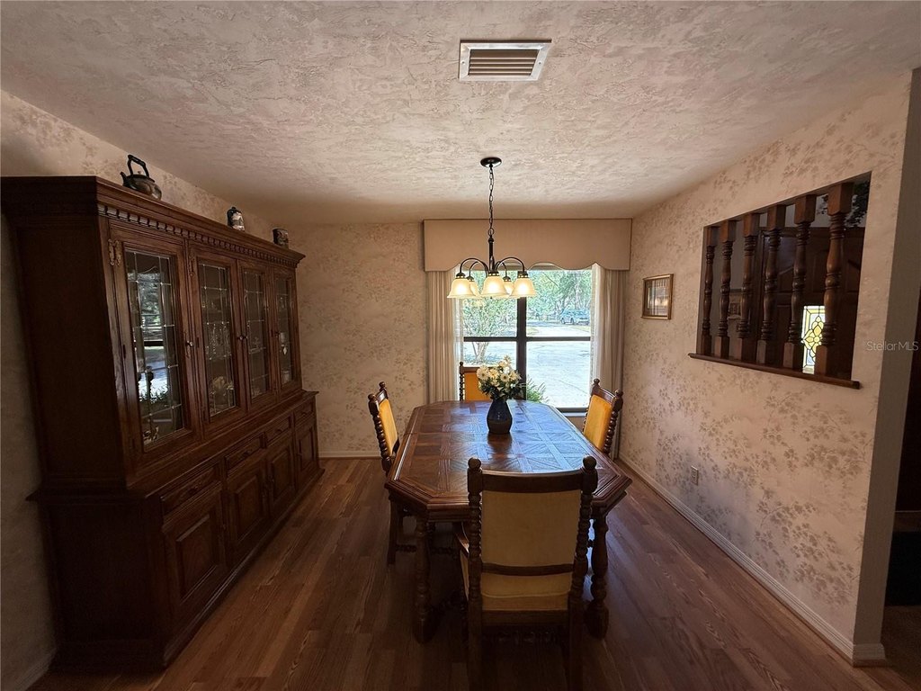 OCALA, Florida, 34476, United States, 3 Bedrooms Bedrooms, ,3 BathroomsBathrooms,Residential,Forsale,1969789